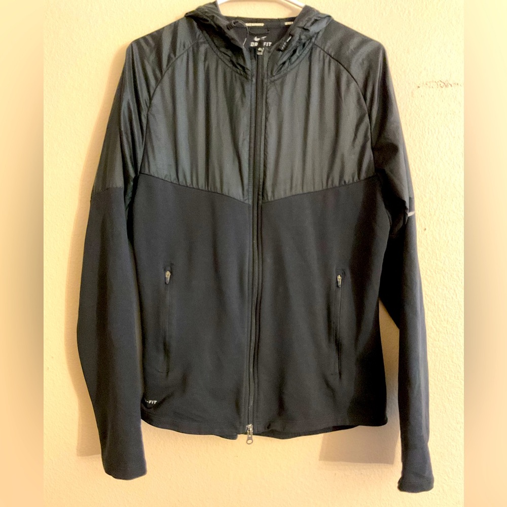 Nike Dri Fit Running Women’s Black Hooded Zip Up Jacket w/Reflectors size Medium